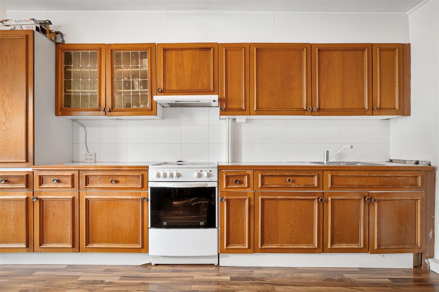 Leiligheten er over 2 plan med felles trappeoppgang. 