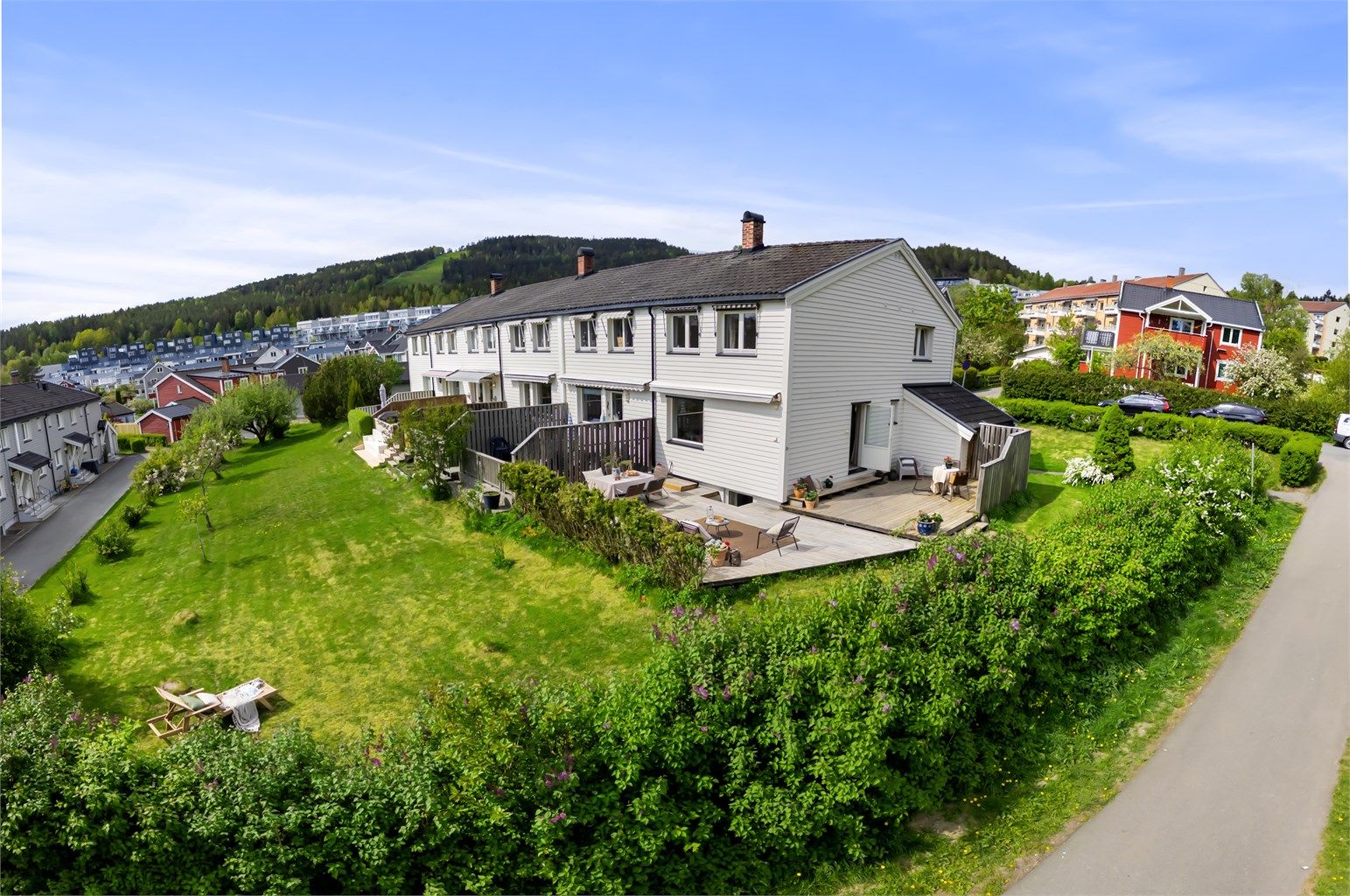 Velkommen til Selvbyggerveien 125 - presentert av Hanne Pettersen i Krogsveen 