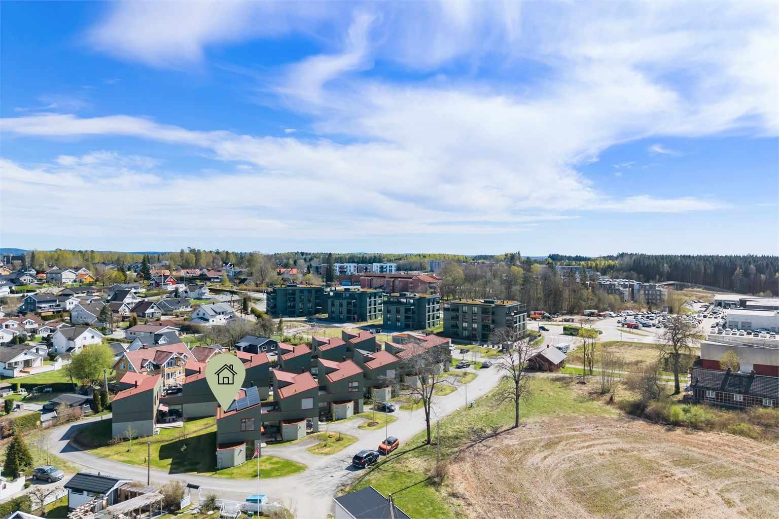 Solbergskogen er et etablert og familievennlig område med gangavstand til Solberg skole og barnehage.