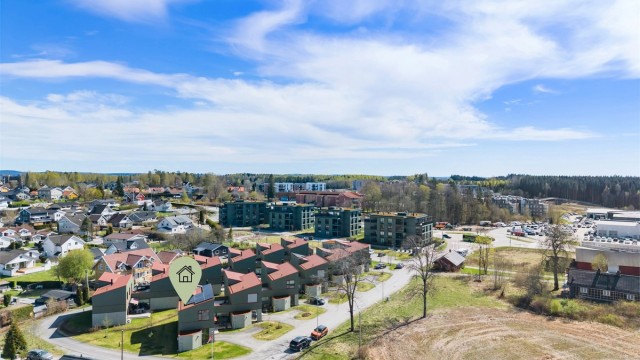 Solbergskogen er et etablert og familievennlig område med gangavstand til Solberg skole og barnehage.