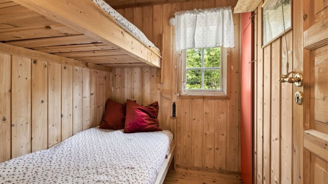 Soverom 1 med hengekøye.