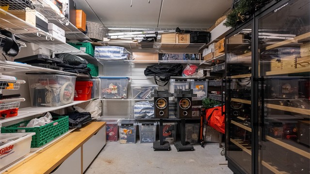 Boden er svært romslig og gir plass til mye oppbevaring