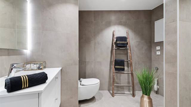 Badet er romslig og har en gjennomtenkt planløsning