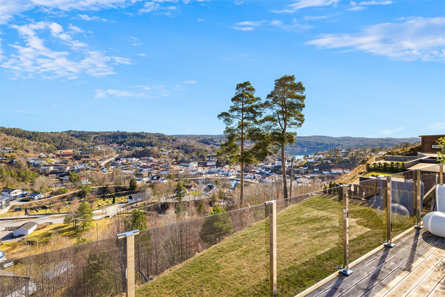 Helt vanvittig utsikt fra hele eiendommen