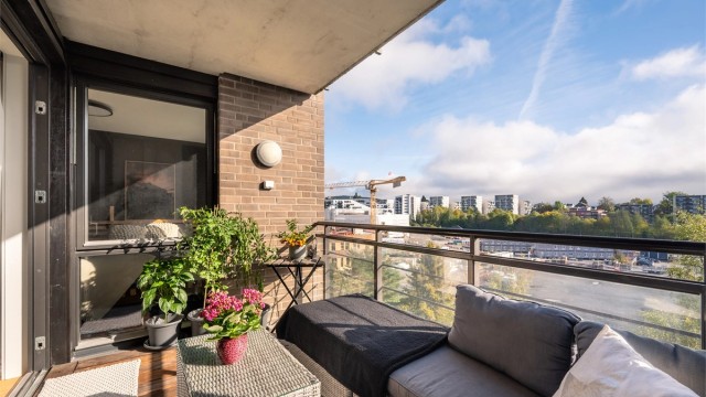 Sindre Edvardsen Nyhus v/ Krogsveen har gleden av å presentere Spireaveien 12C!