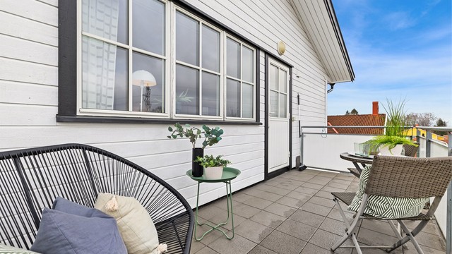 Balkongen med adkomst fra stuen