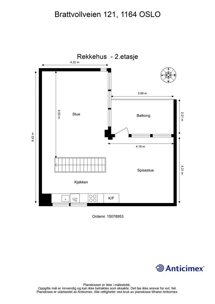 Andre etasje er viet det sosiale livet, med en åpen løsning mellom stue og kjøkken.