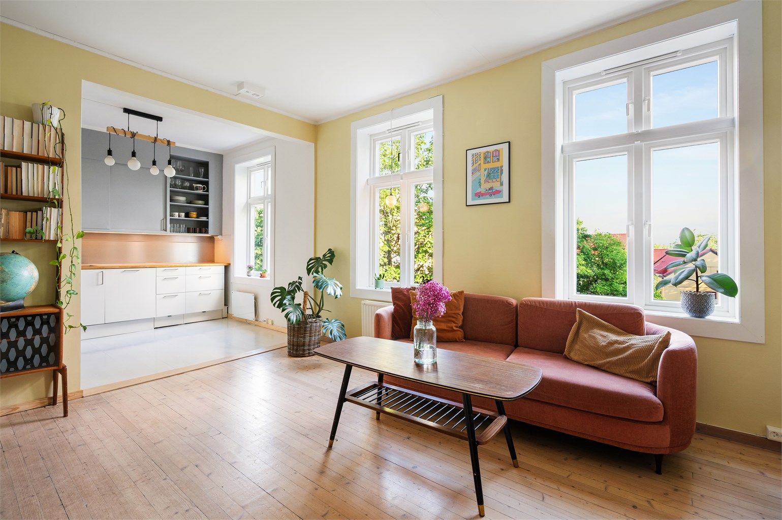 Lun og innbydende leilighet med en svært god planløsning og gjengs god standard