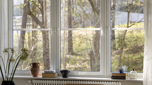 Vinduer og balkongdør i leiligheten ble byttet i 2016