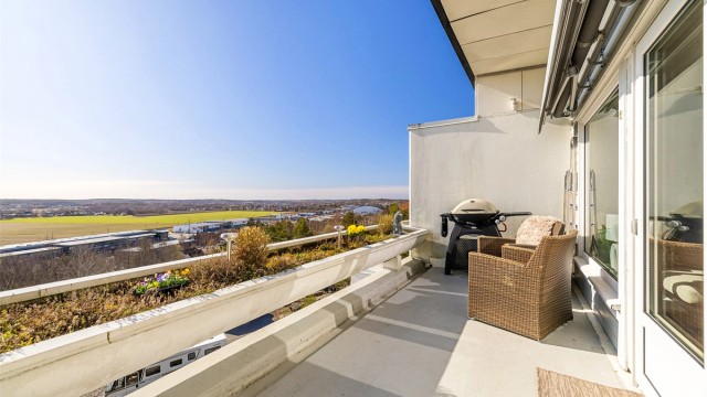 Bergfrueveien 12A presenteres av Per-Espen Omberg i Krogsveen.