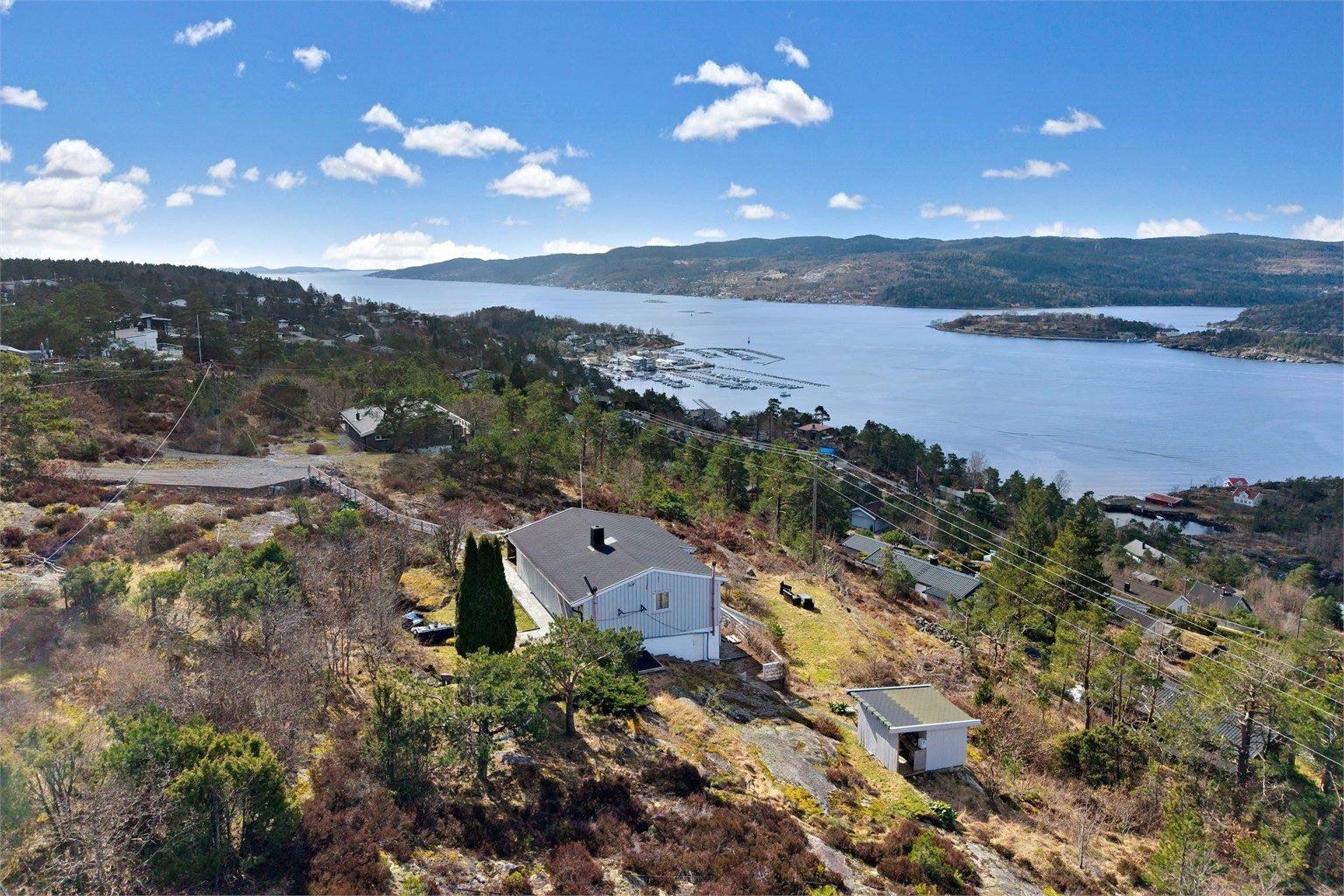 Her kan du følge båttrafikken i Drøbaksundet og nyte synet av den opplyste Oscarsborg Festning