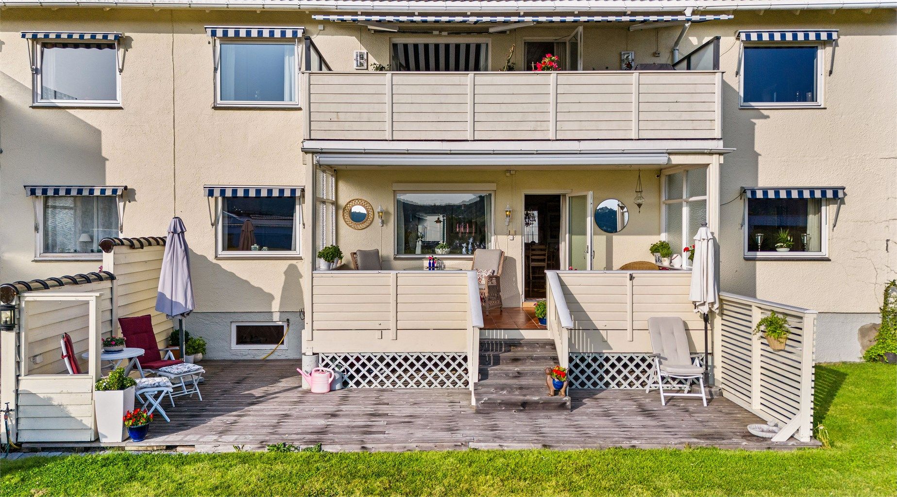 Velkommen til Kjonejordet 12 presentert av Kristoffer Stormfelt!