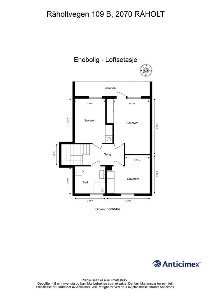 Loftsetasjen er boligens soveavdeling, med tre soverom og et bad. Hovedsoverommet har egen veranda.