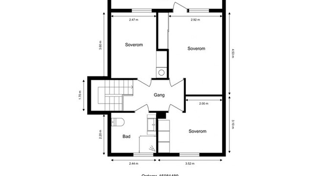 Loftsetasjen er boligens soveavdeling, med tre soverom og et bad. Hovedsoverommet har egen veranda.