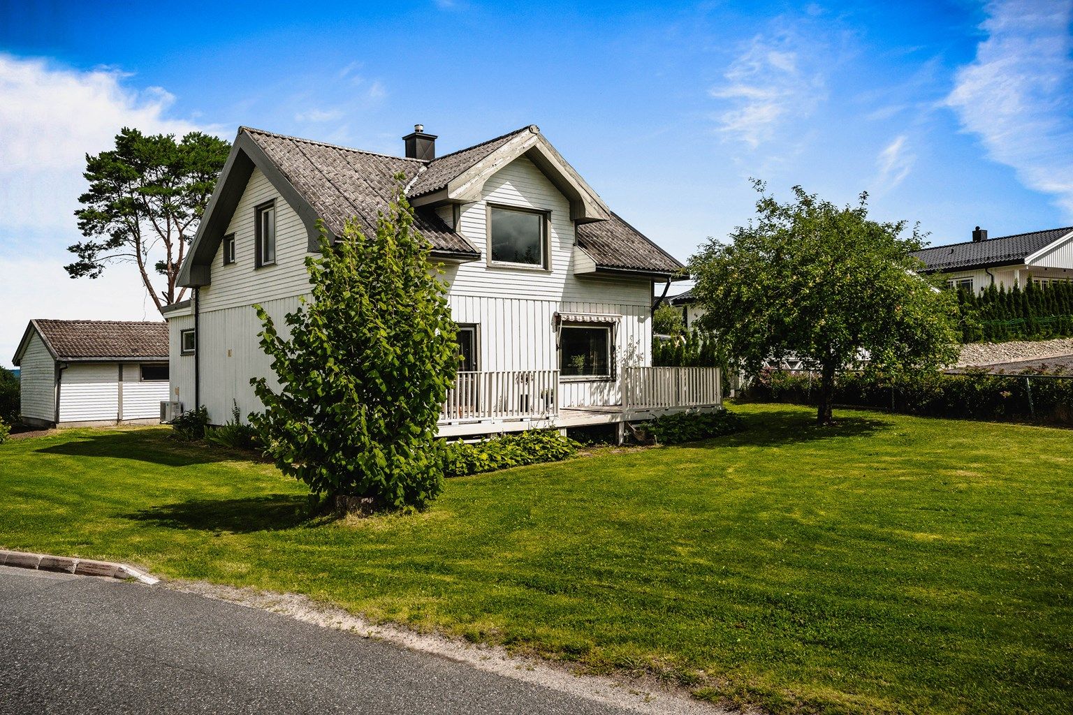 Nesleveien 14 presenteres av Raymond Bøhn i Krogsveen.