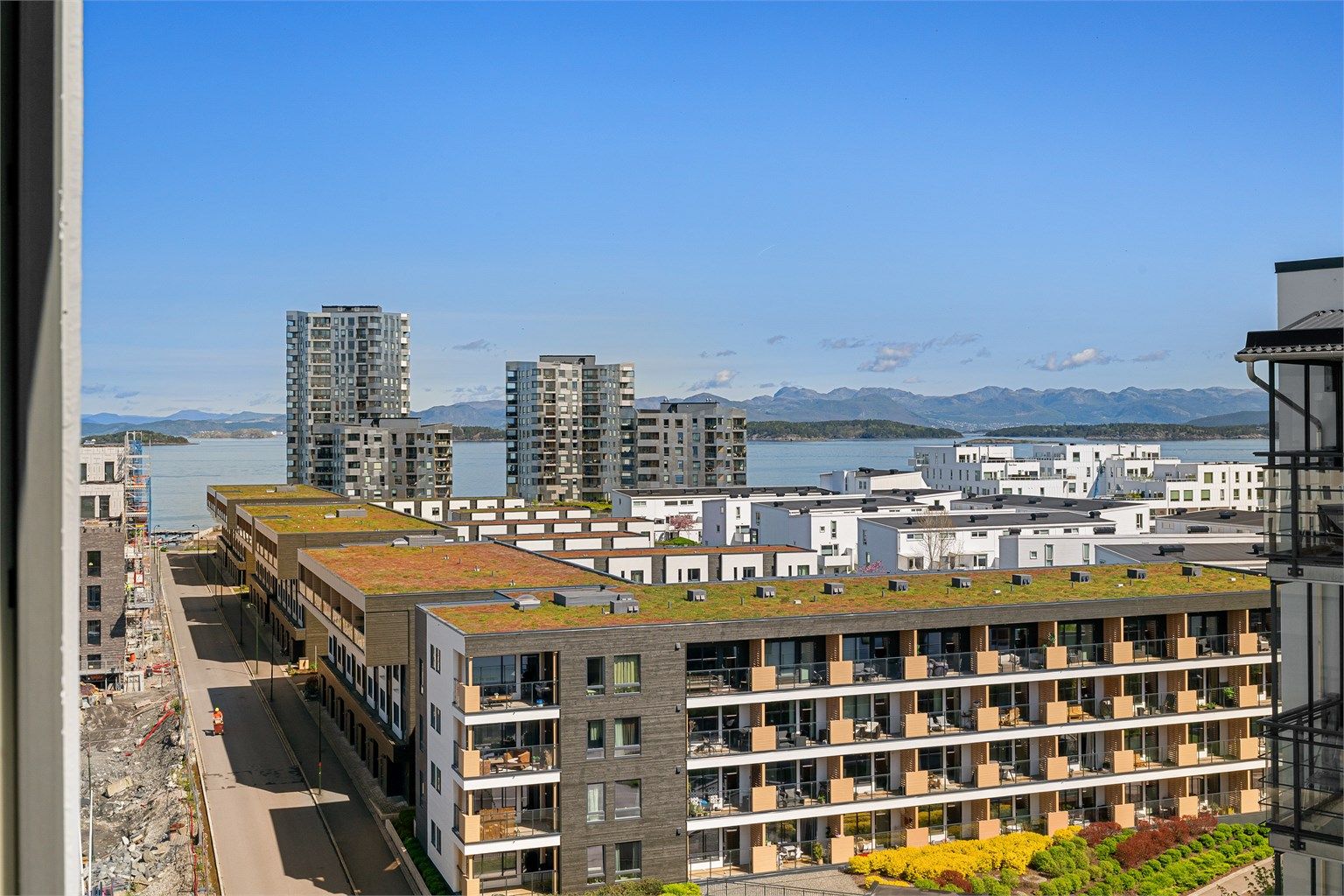 Utsikt fra leiligheten. 