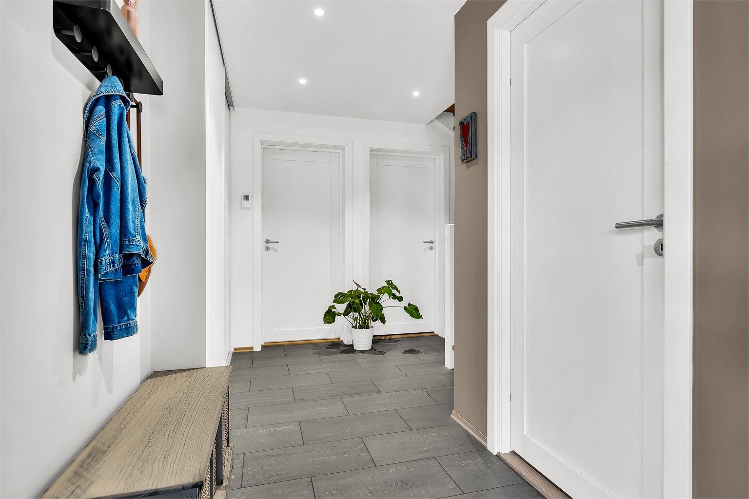 Hall i 1.etg. med varmekabler i gulv