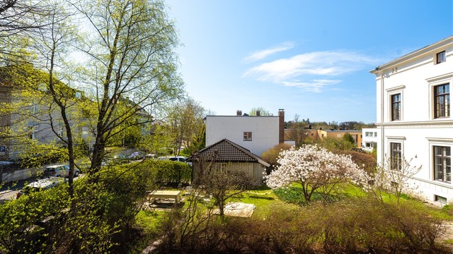 Rolig, tilbaketrukket beliggenhet og kort vei til sentrum. Foto: Chris Borowiak