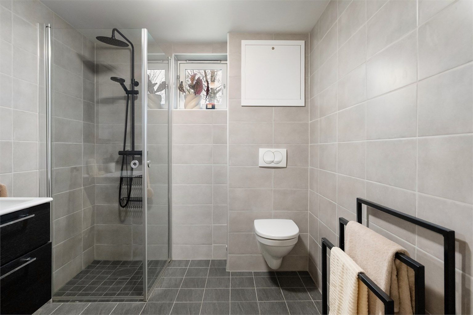 Nydelig bad renovert i regi av borettslaget i 2023! 