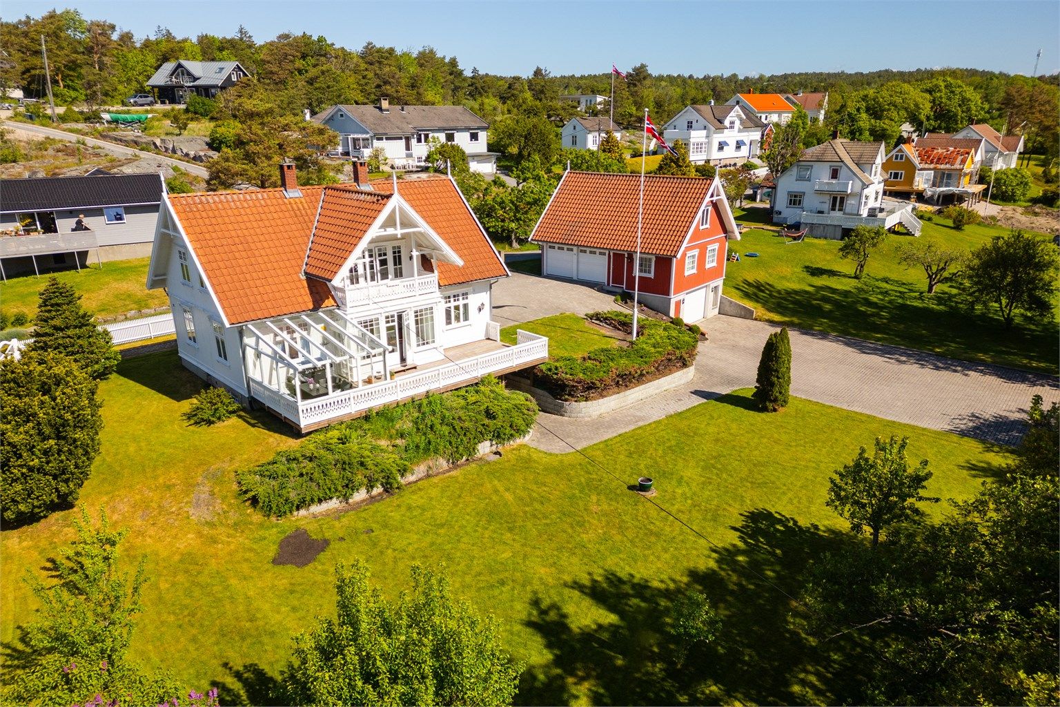 Enghaugen 6 presenteres av Karl Robert Hansen i Krogsveen. 