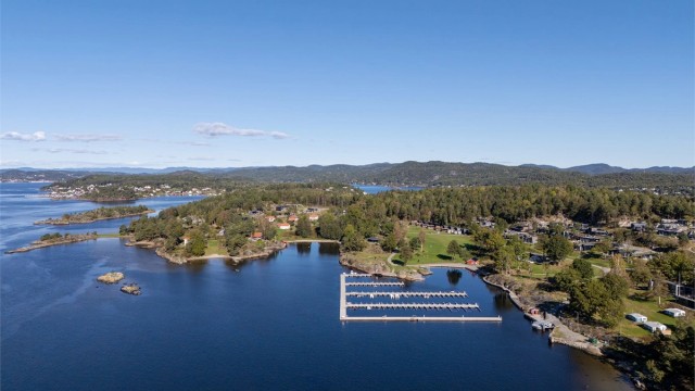 Herfra har man et flott utgangspunkt for båtturer i skjærgården.