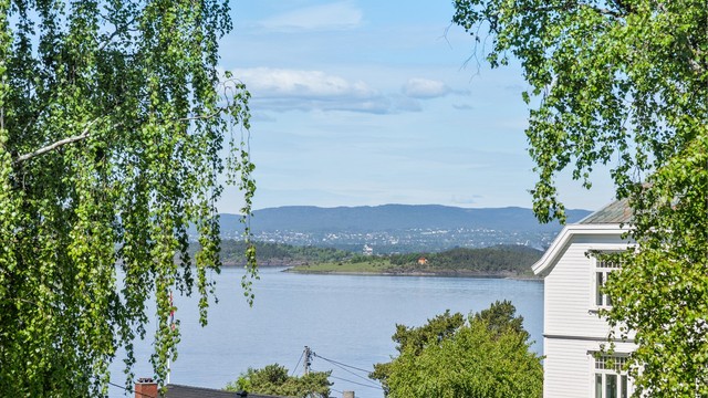Fra Ljan er det kort vei til turstier langs Ljanselva og i Ekebergskogen.