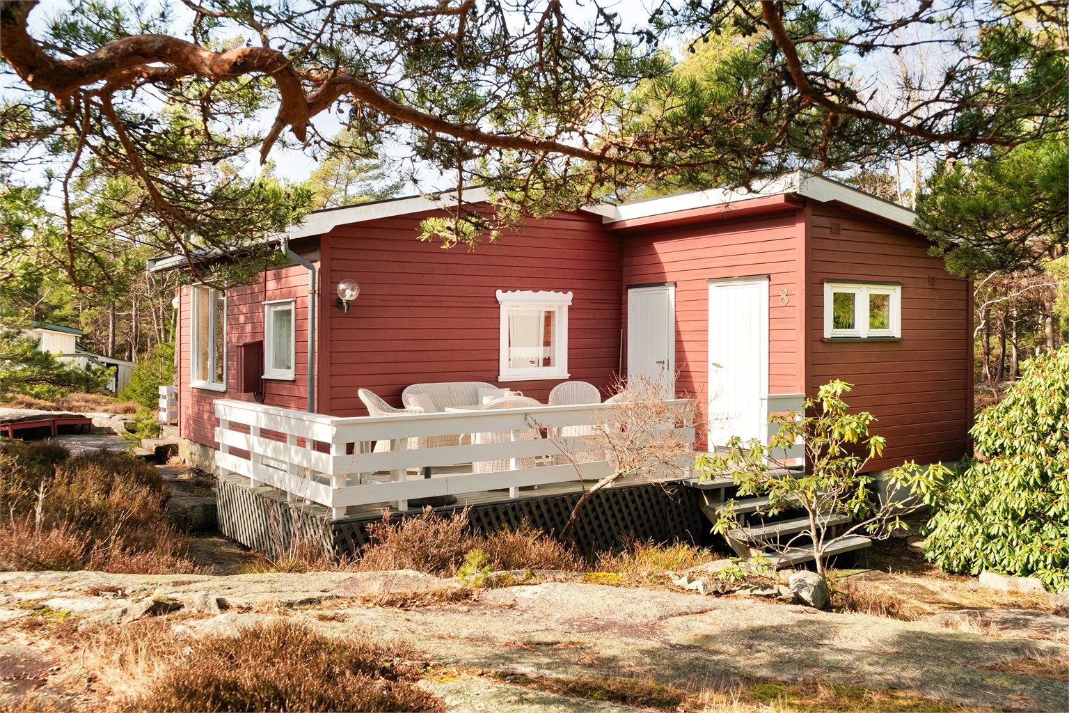 Hytta har vært i samme eie siden 1977. Gjennom årene er den løpende vedlikeholdt samt utvidet med tilbygg i to omganger. All kledning ble skiftet ut i 1981.