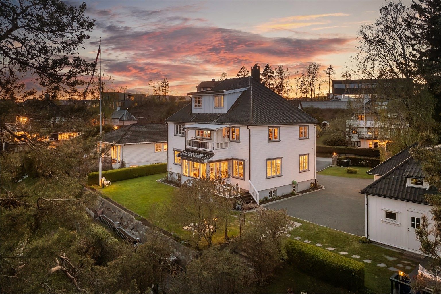 Herskapelig og innholdsrik eiendom med sjel, historie og et sjeldent potensial