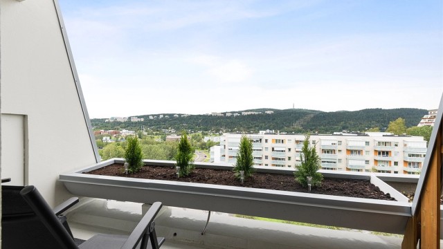 Velkommen til Stovner Senter 1! - Presentert av Marius Dyngeland Iversen v/ Eiendomsmegler Krogsveen.