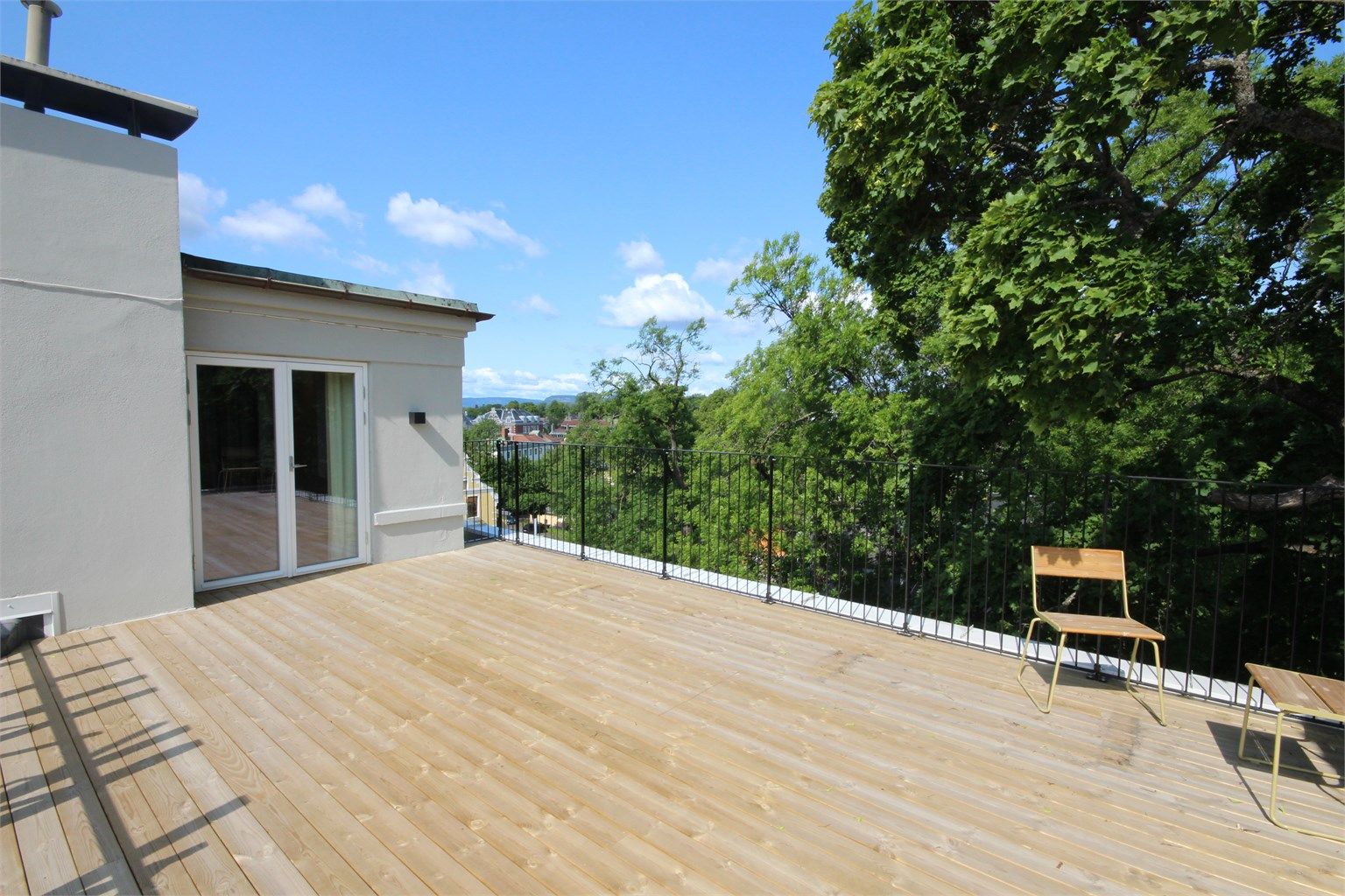 Fantastisk privat takterrasse på 30 kvm.