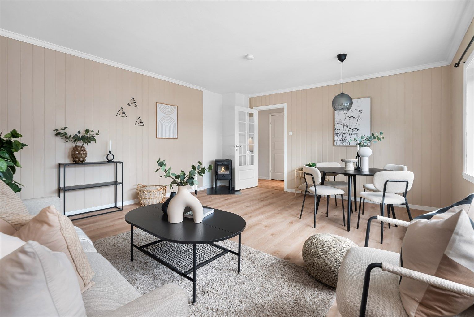 Velkommen til Allèen 6B! Strøken nyoppusset leilighet på Laksevåg.  