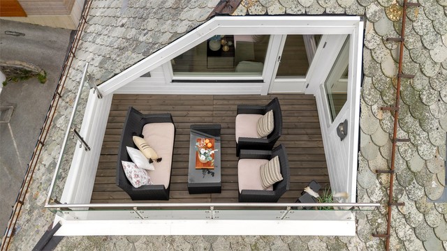 Terrassen er en privat og usjenert uteplass på toppen av bygget.