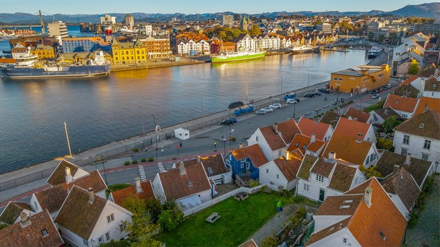 Den lille blå boligen midt i hjertet av Stavanger, med egen uteplass og nærhet til alt sentrum har å by på.