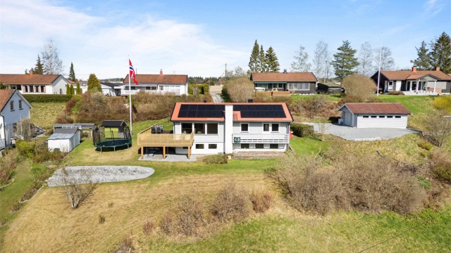 Velkommen til visning! Husk visningspåmelding og laste ned salgsoppgaven.