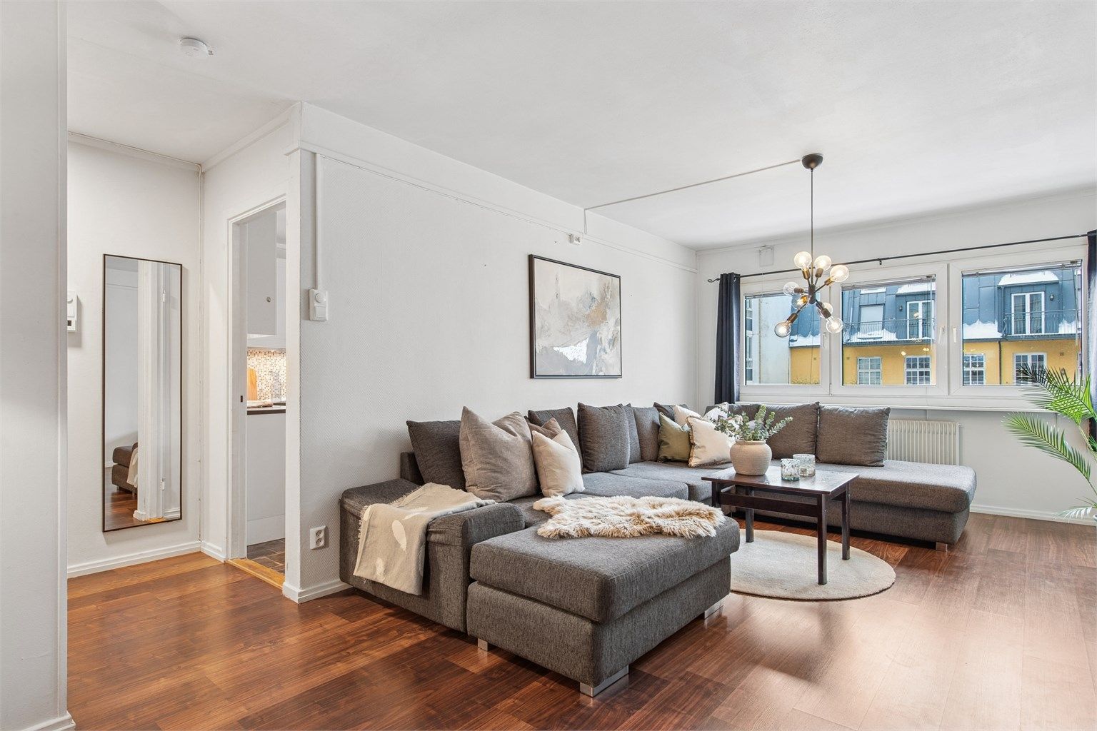 Vindusflatene her sørger for godt med naturlig lysinnslipp. (Foto: EFKT v/Pål Godager)