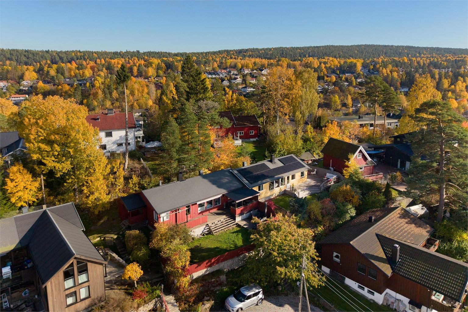 Etablert og barnevennlig boligområde på Toppåsen i Prinsdal med kort vei til skoler og kollektivtilbud.