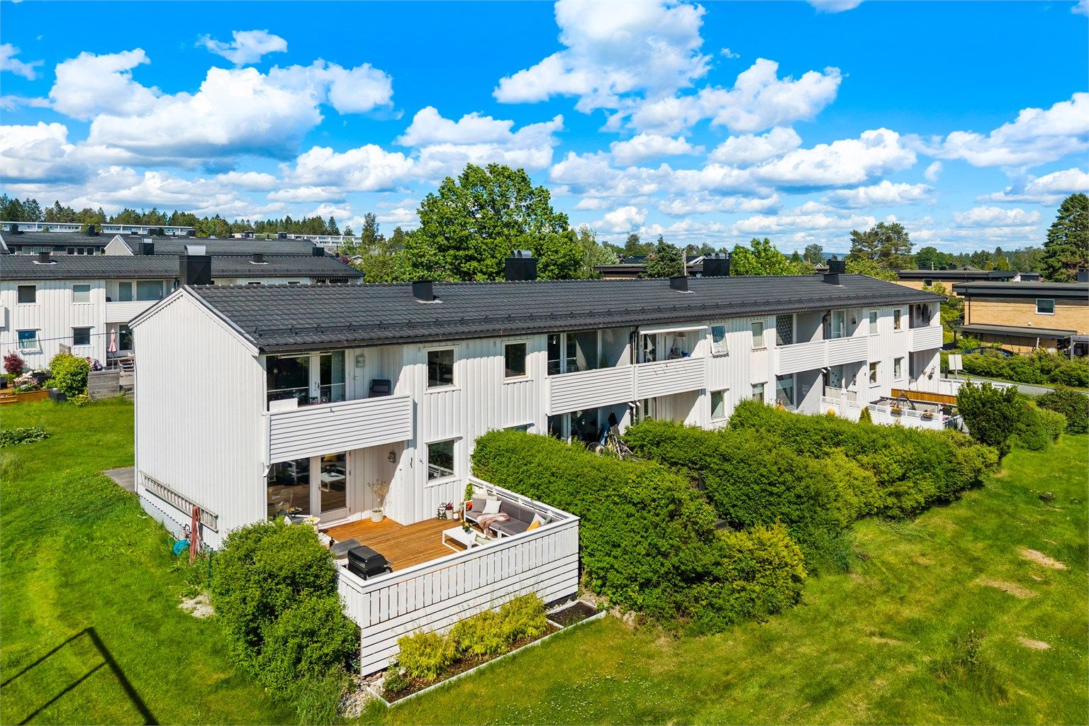 Kongleveien ligger i et fint og trivelig nabolag