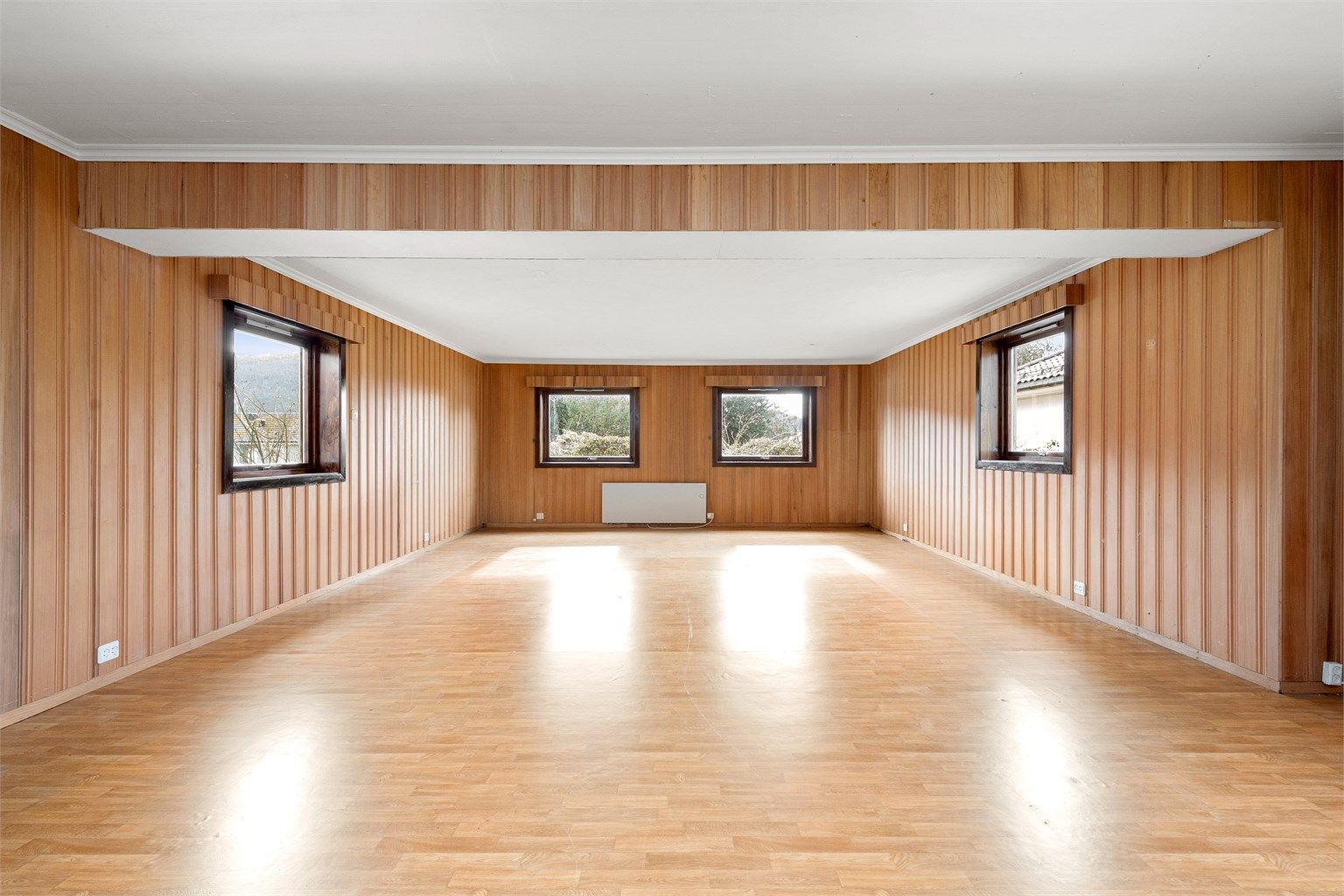 Innredet rom i kjelleren på tomannsboligen. Merk at bruksendringen fra bodareal ikke er omsøkt eller godkjent