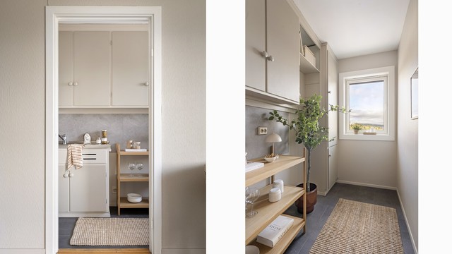 Det separate kjøkkenet har eget vindu som slipper inn dagslys, og innredningen er original fra byggeåret. For deg som har lyst på et oppussingsprosjekt er dette et spennende utgangspunkt.