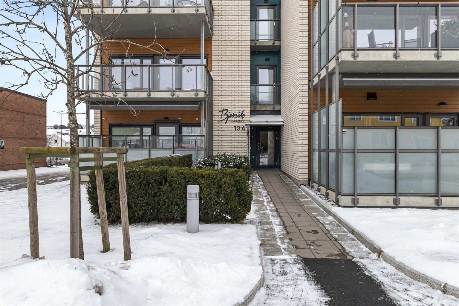 Felles inngangsparti er til enhver tid låst