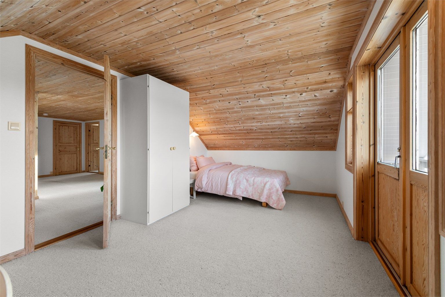 Soverom mot vest i 2. etasje