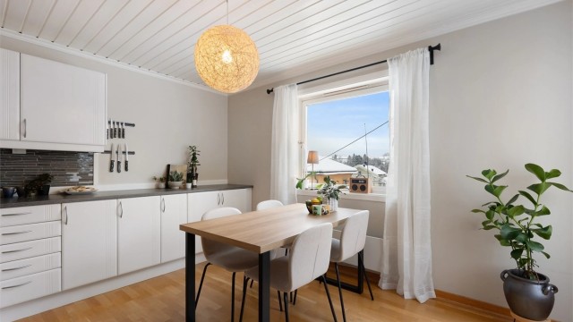 Vannrør til kjøkkenet ble fornyet i 2025 med et moderne rør-i-rør system.