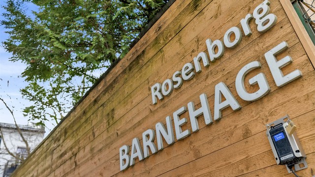 Rosenborg barnehage ligger kun et steinkast fra leiligheten