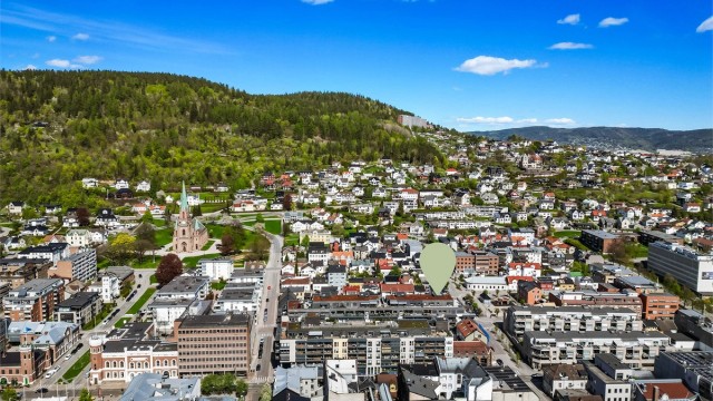 Kort vei til flotte turområder i Bragernesåsen og rekreasjonsområder som Elveparken.
