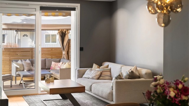 Lekker og strøken 3-roms med herlig syd-vestvendt uteplass og felles hage. Foto: Zovenfra AS