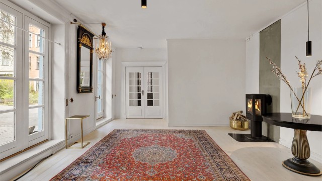 Velkommen til Deichmans gate 2B - Presentert av André Gartland Hoff v/Krogsveen Avd. Grünerløkka.