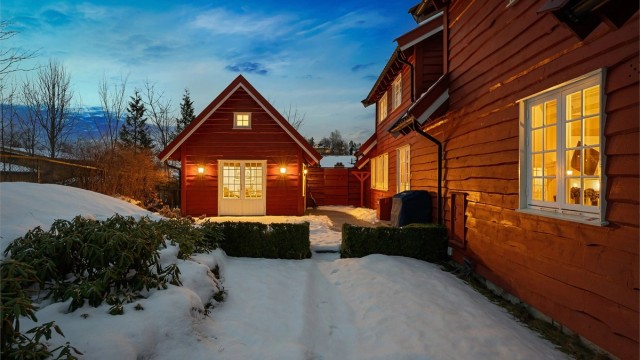 Ved en av terrassene er det også et praktisk anneks