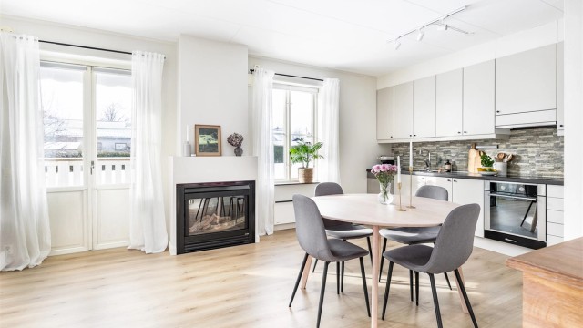 Velkommen til Ballblomveien 7 - presentert av Krogsveen.
Fotograf; Børge Oppegård.