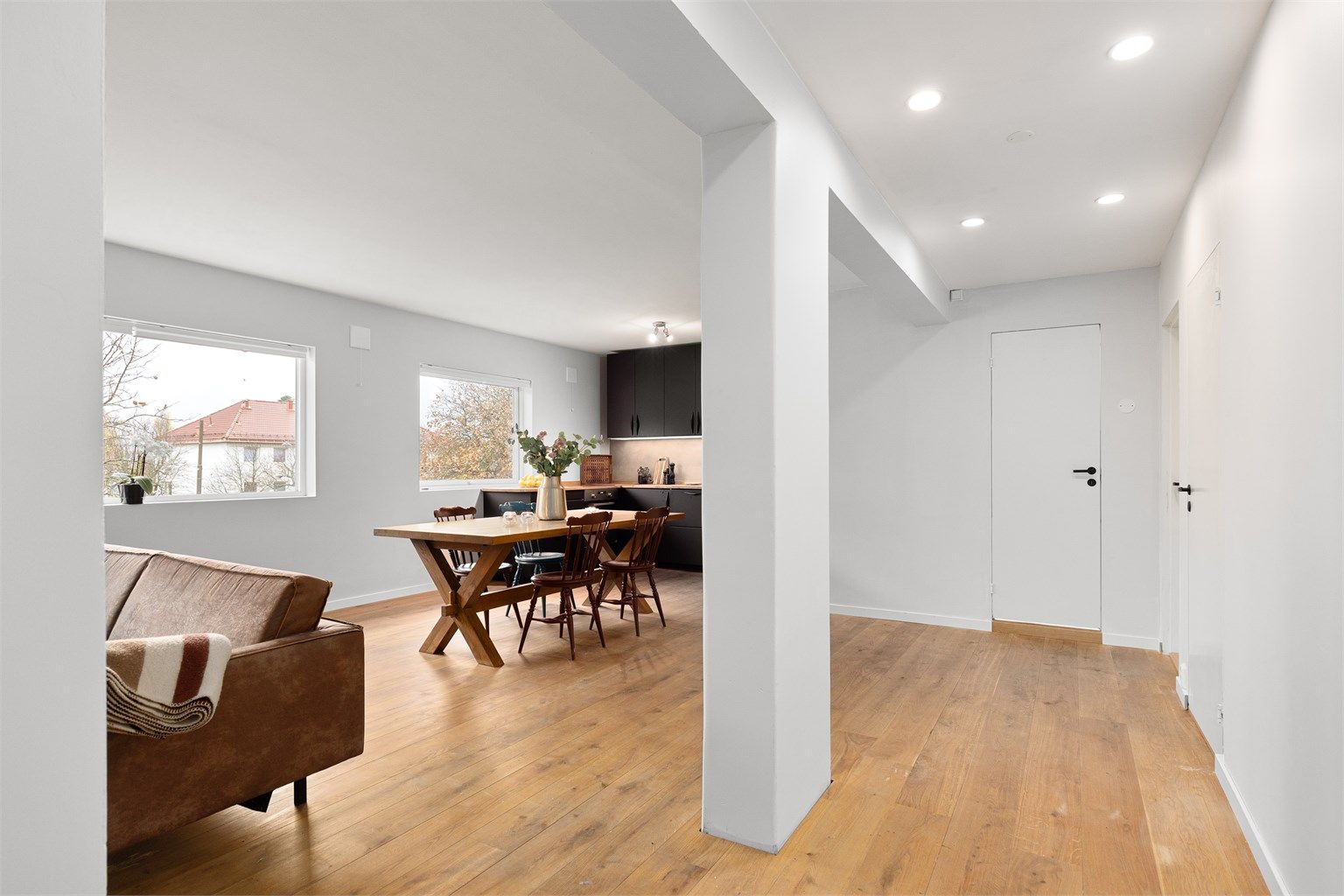 Det er gulvvarme i alle rom.