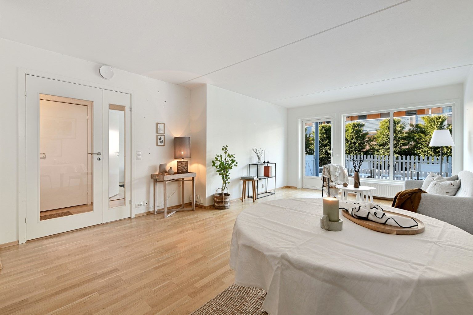 Kolbotn-megler Sebastian Håbesland v/Krogsveen presenterer denne 3-roms leiligheten i hjertet av Kolbotn sentrum